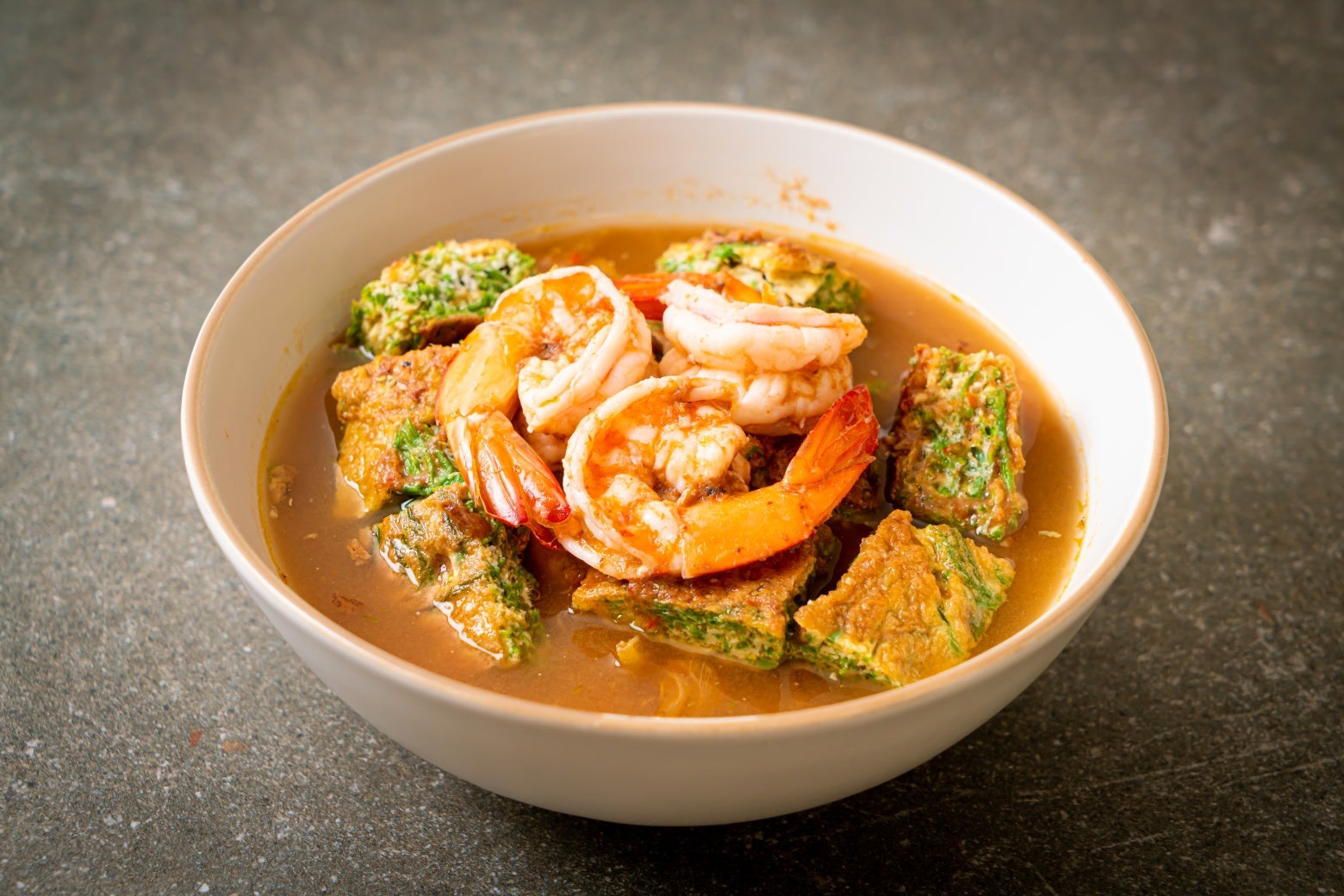 เมนูอาหารครบ 5 หมู่ - แกงส้มกุ้ง ไข่ชะอม
