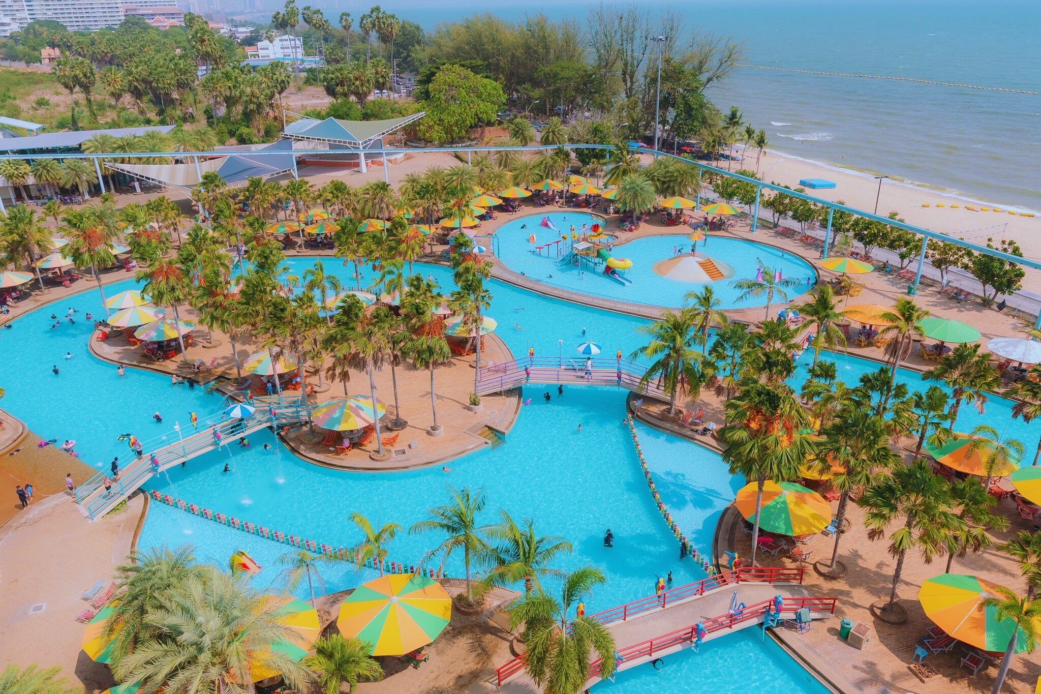 สวนน้ำใกล้กรุงเทพ Pattaya Park Beach Resort